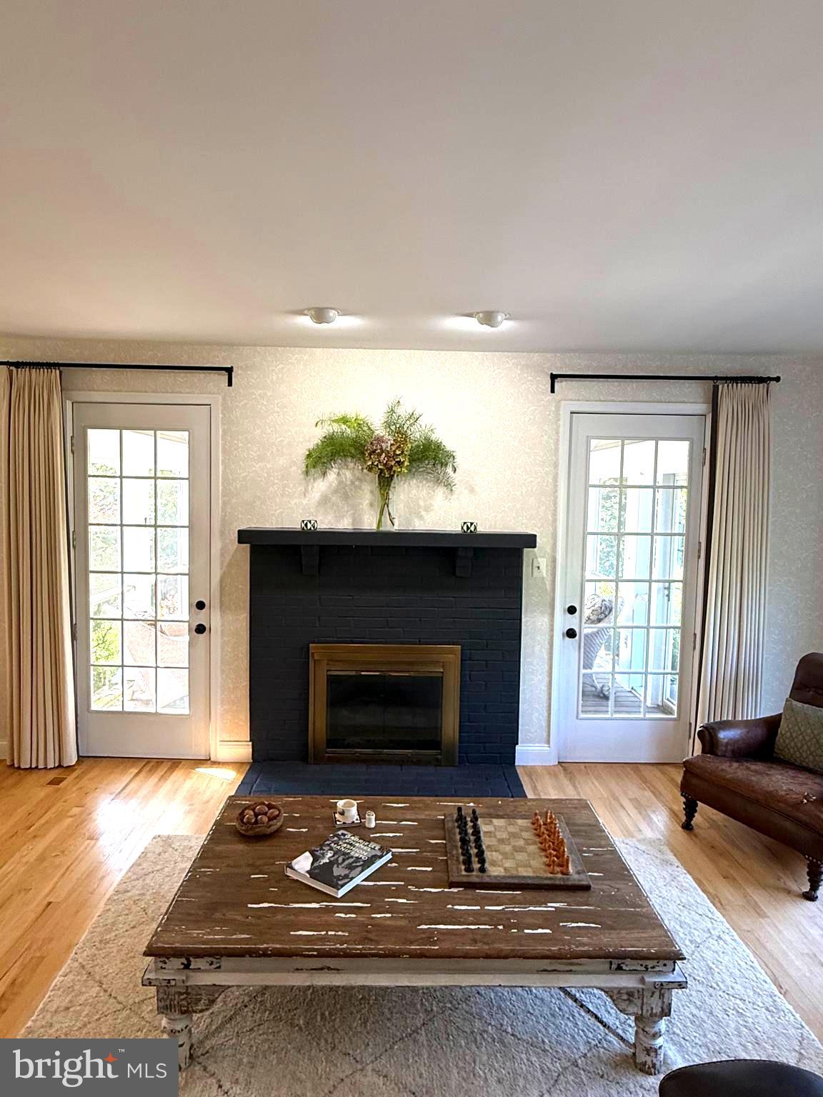 3 WESTERN PINE STREET