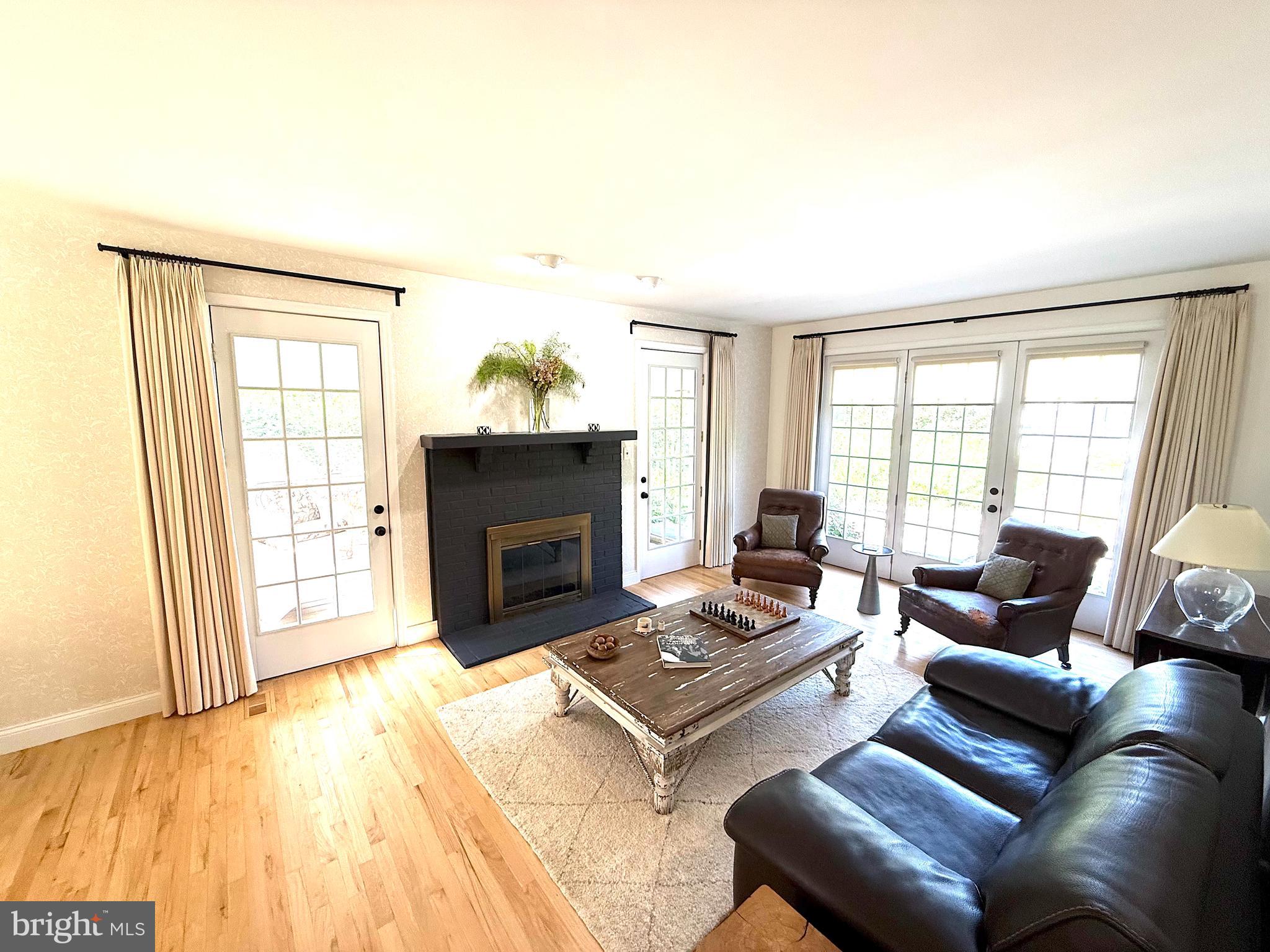 3 WESTERN PINE STREET