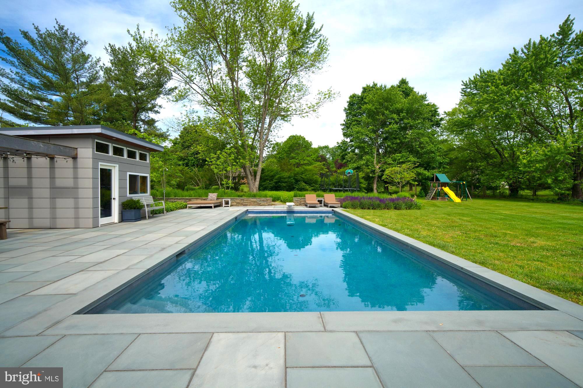 3 WESTERN PINE STREET