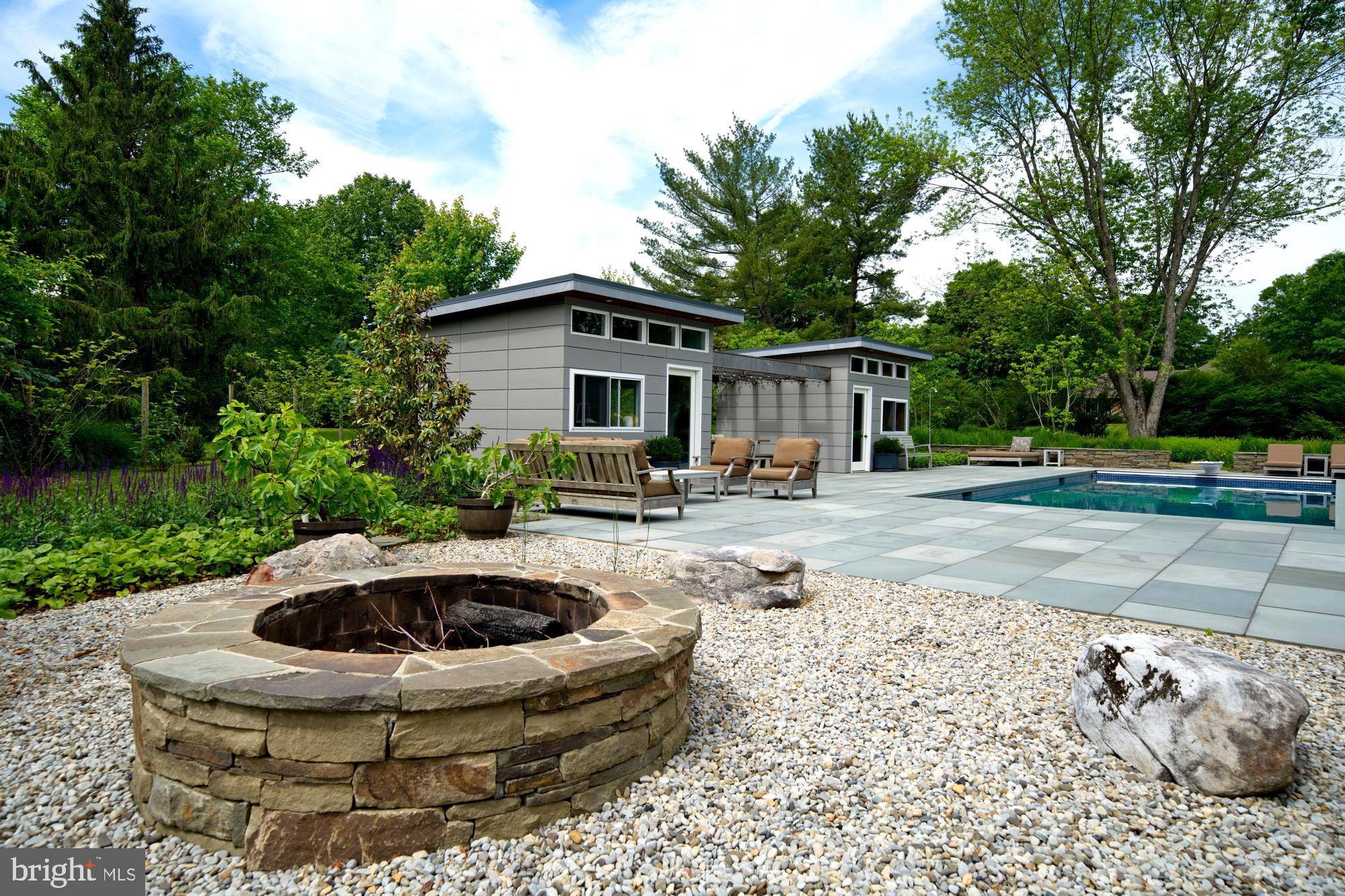 3 WESTERN PINE STREET