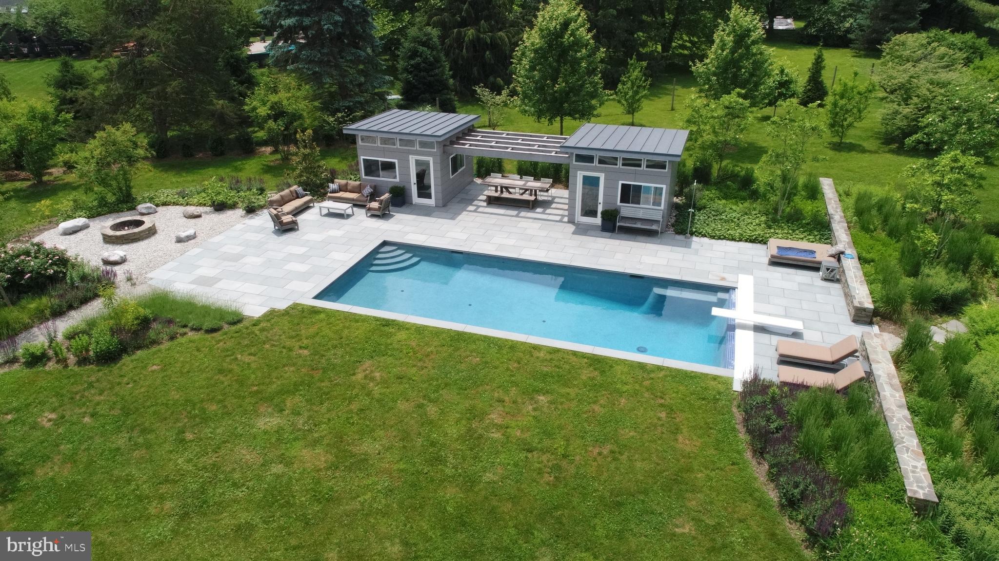 3 WESTERN PINE STREET