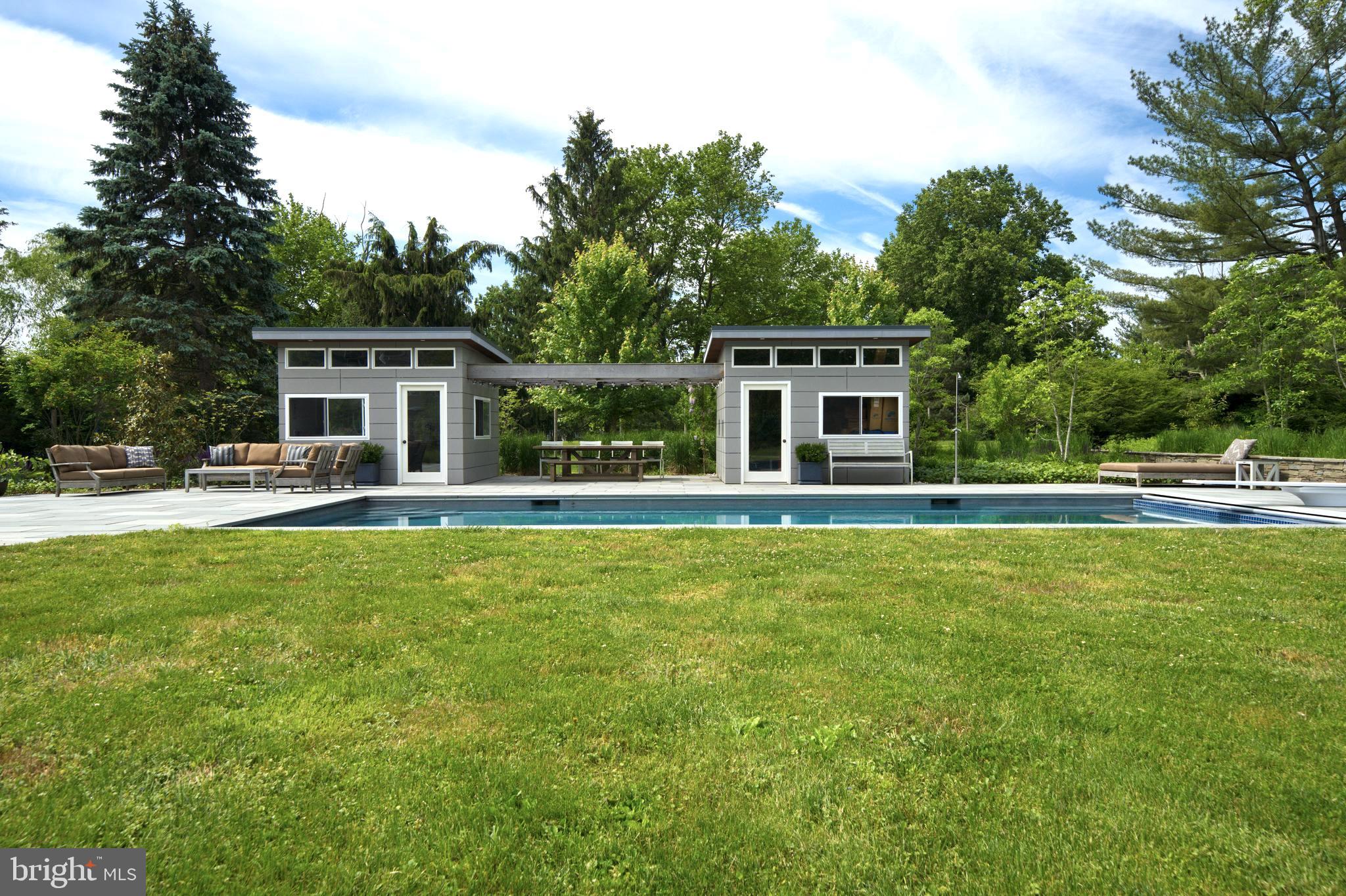 3 WESTERN PINE STREET