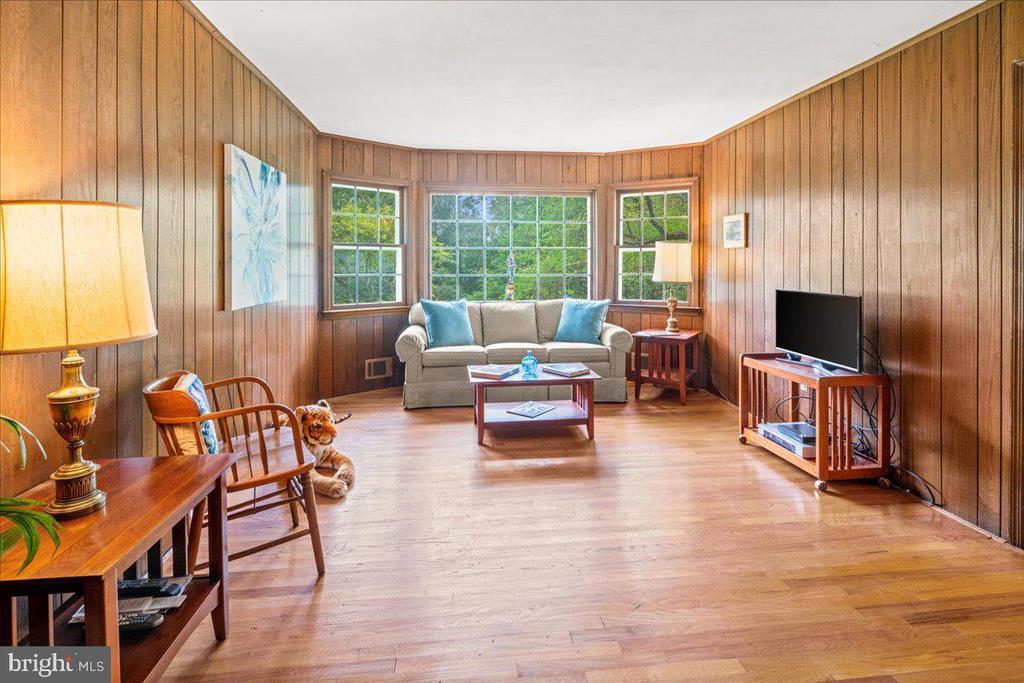 231 BERTRAND DRIVE