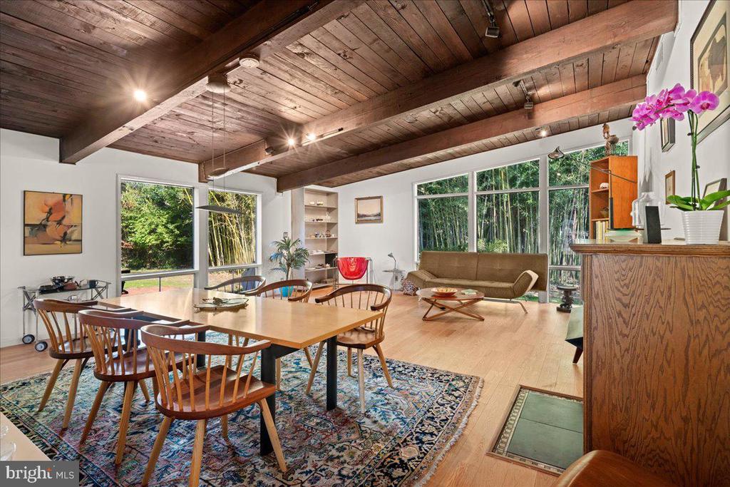 75 CLOVER LANE
