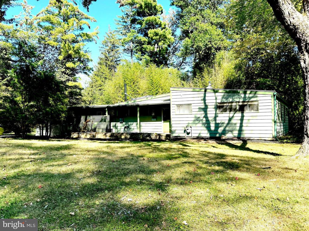 75 CLOVER LANE