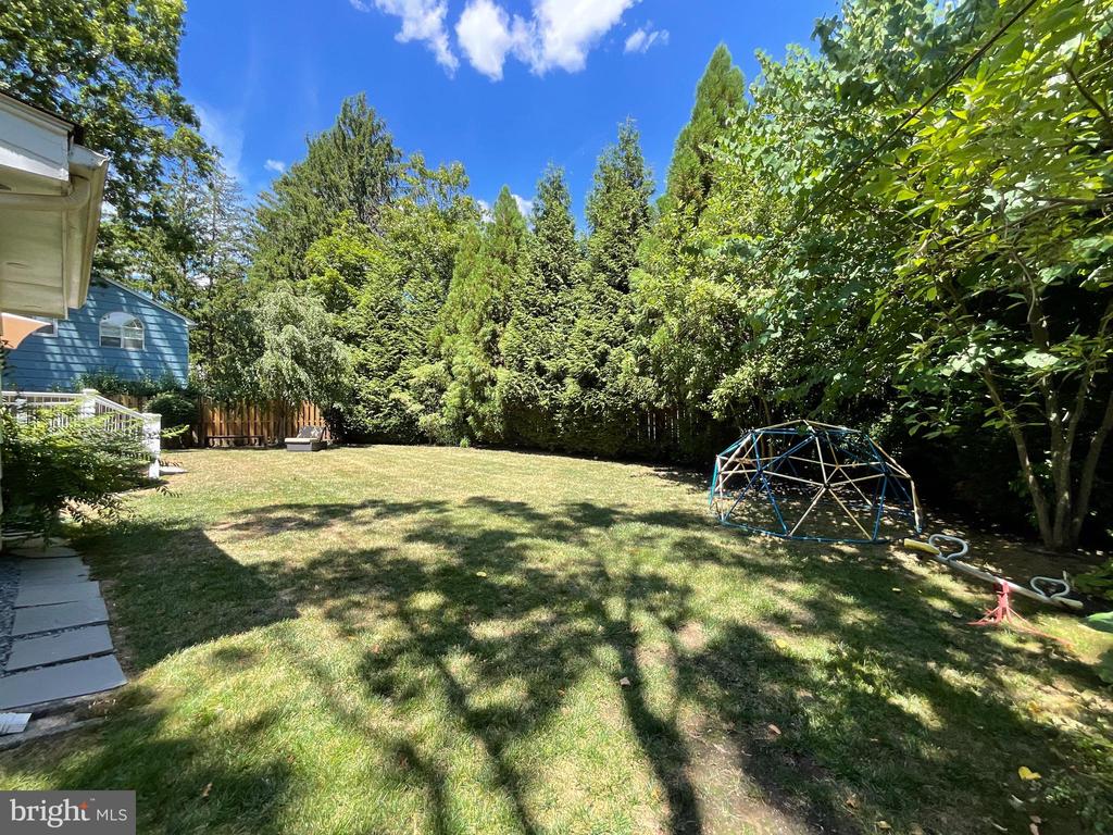 21 FORESTER DRIVE