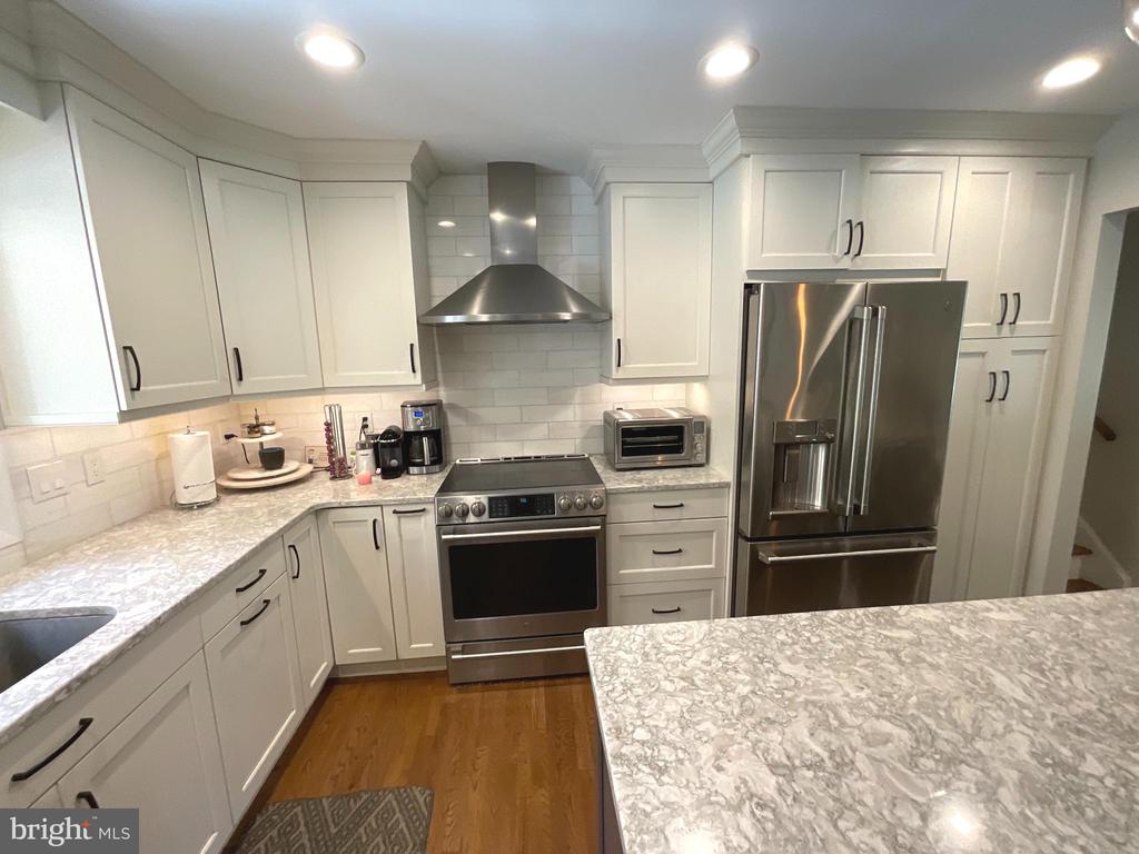 21 FORESTER DRIVE