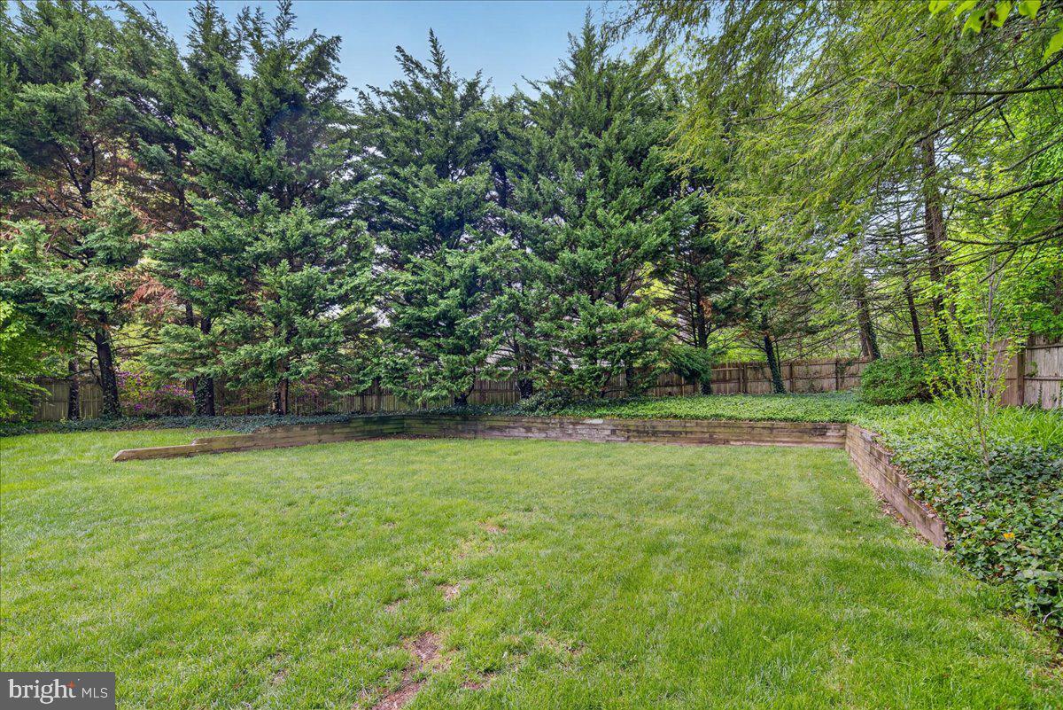 620 LAKE DRIVE