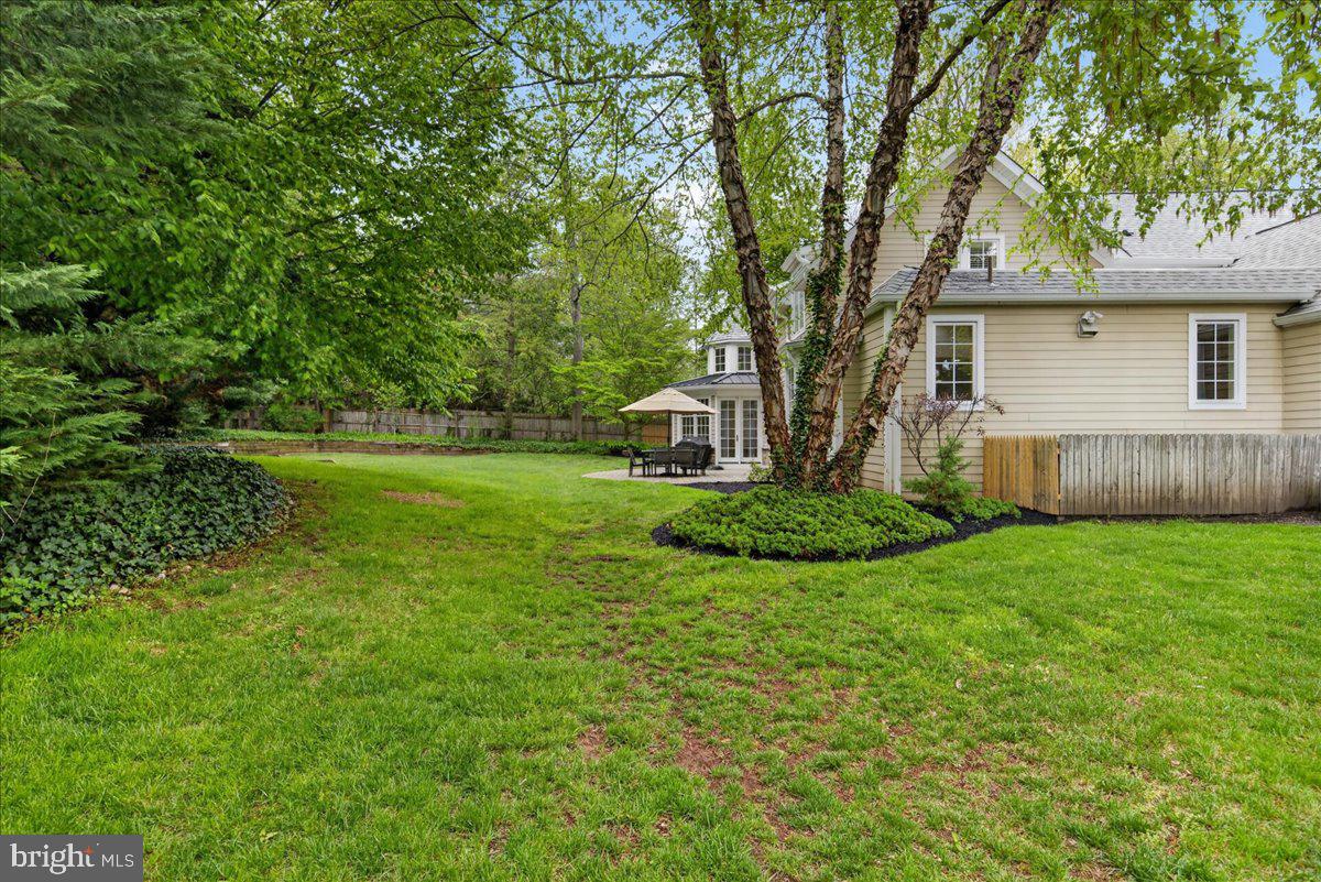 620 LAKE DRIVE