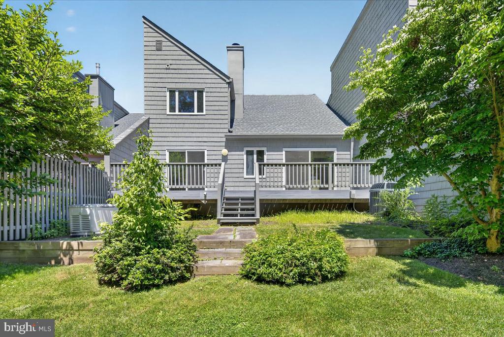 29 OLD ORCHARD LANE
