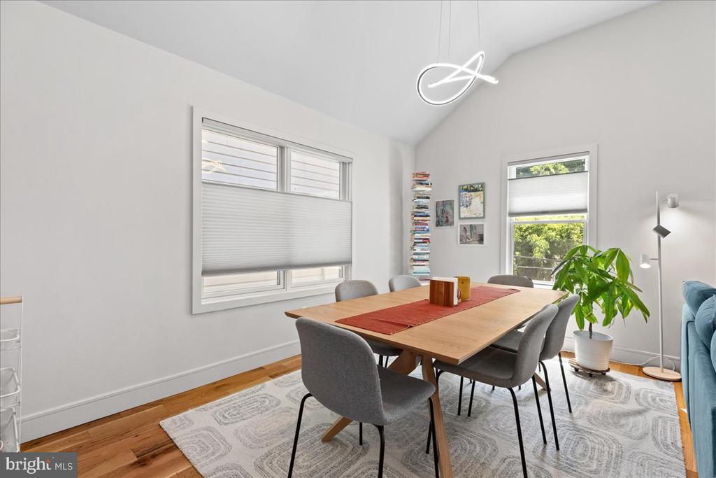 23 LEIGH AVENUE Unit: B