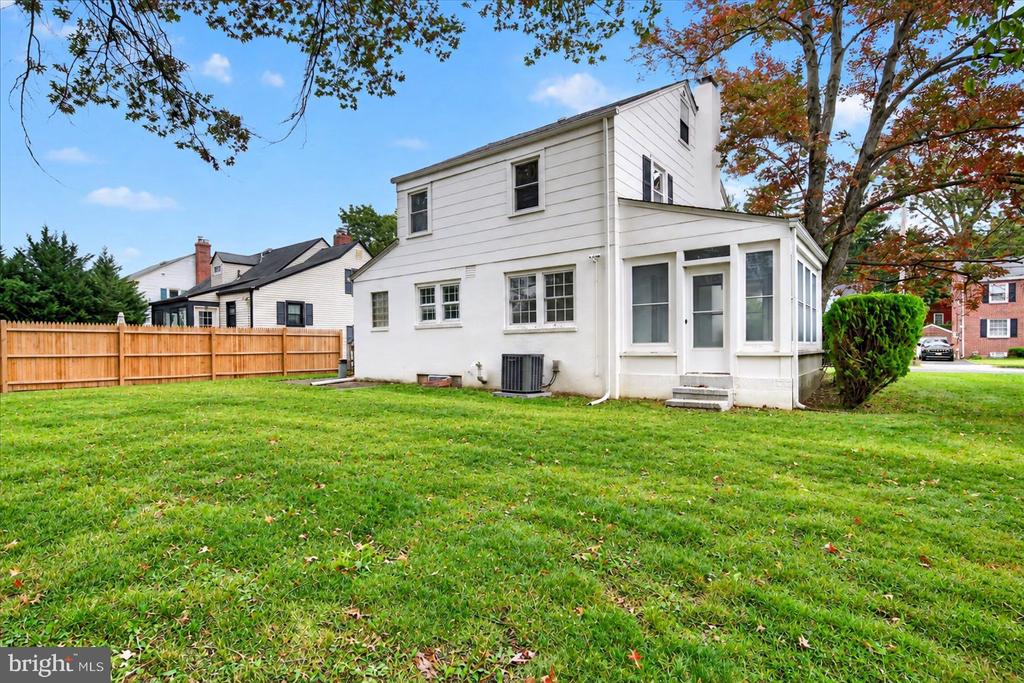 605 GREENWAY