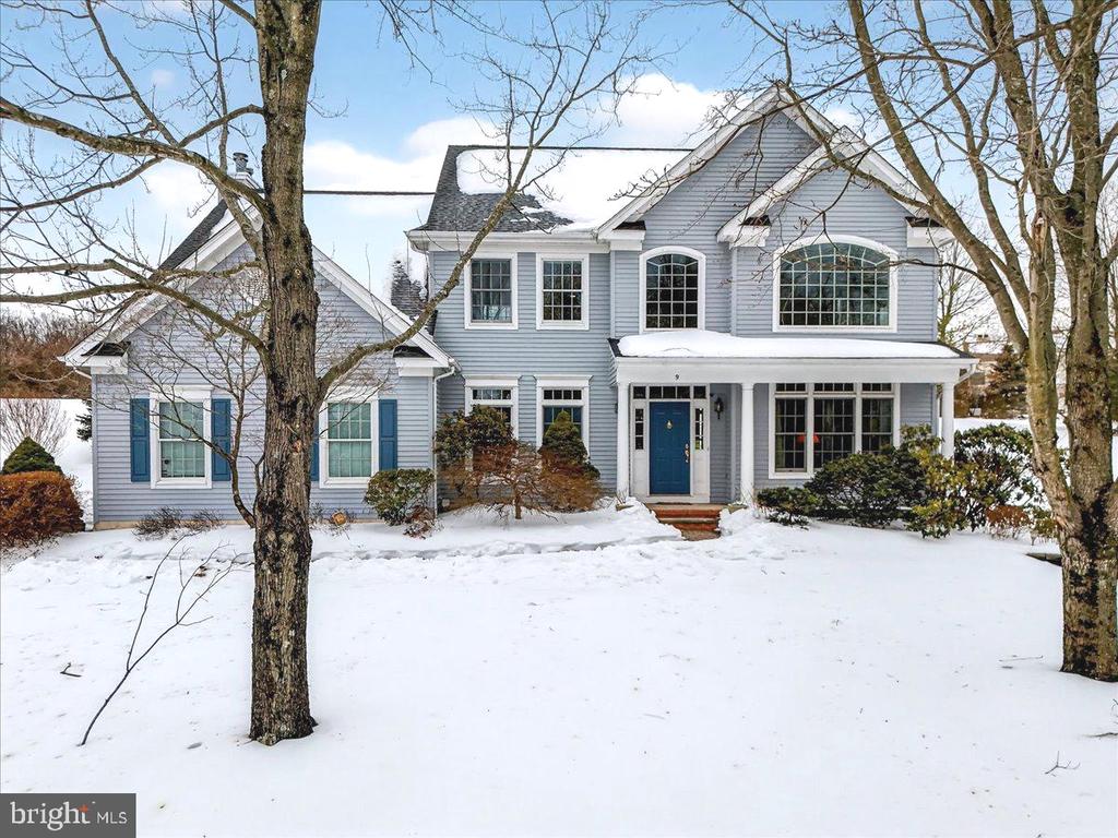 9 WINGED FOOT COURT