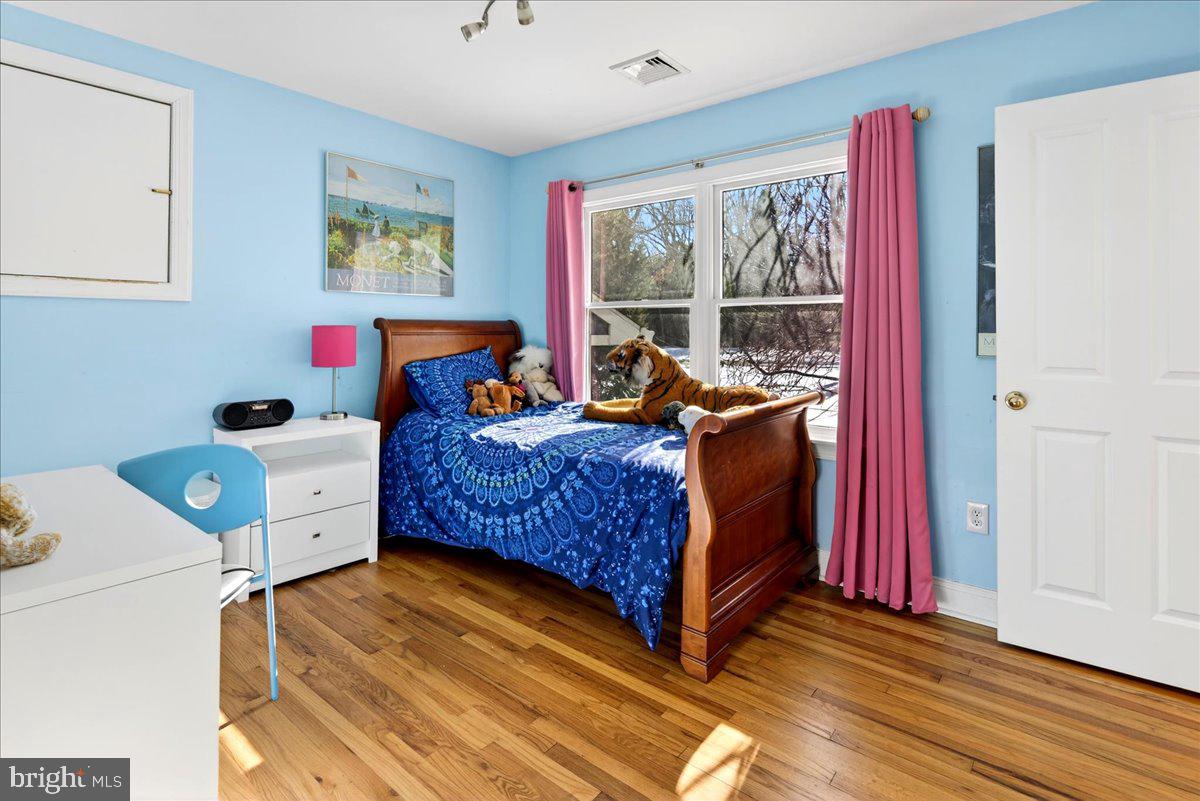 947 CHERRY HILL ROAD