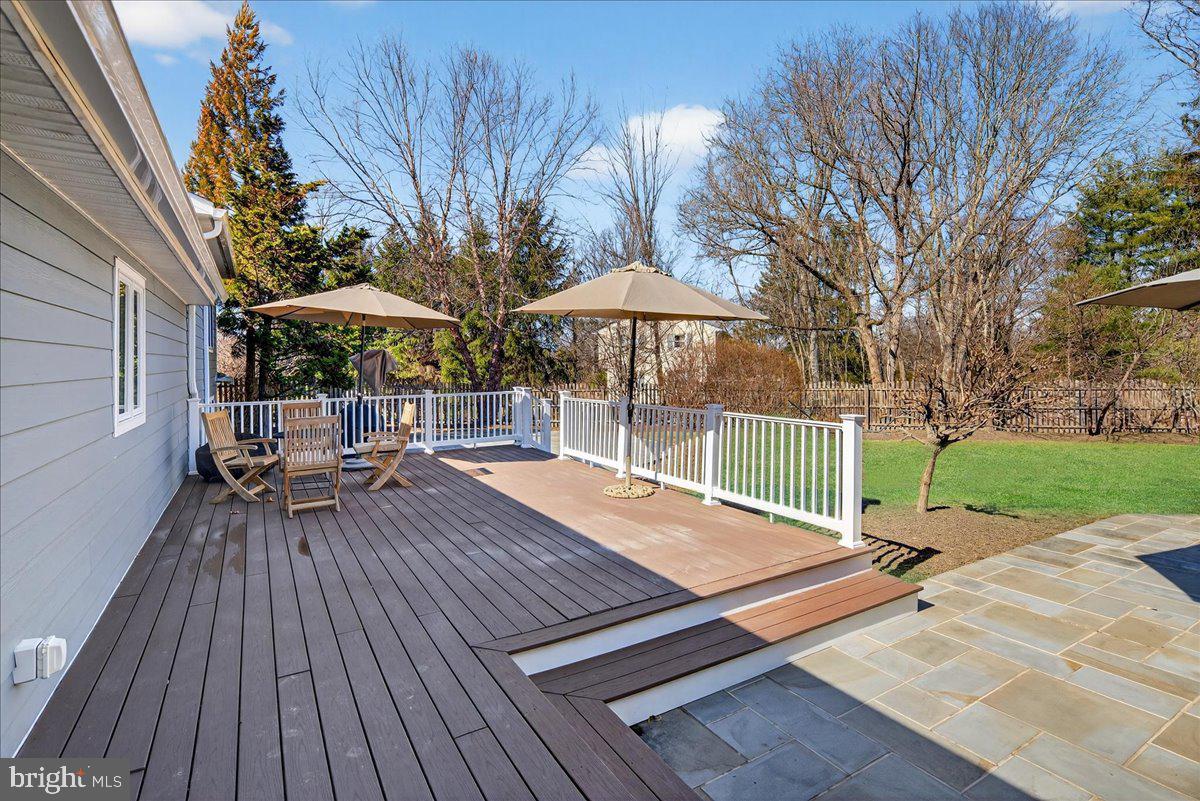 947 CHERRY HILL ROAD