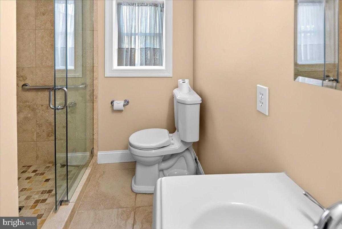 947 CHERRY HILL ROAD