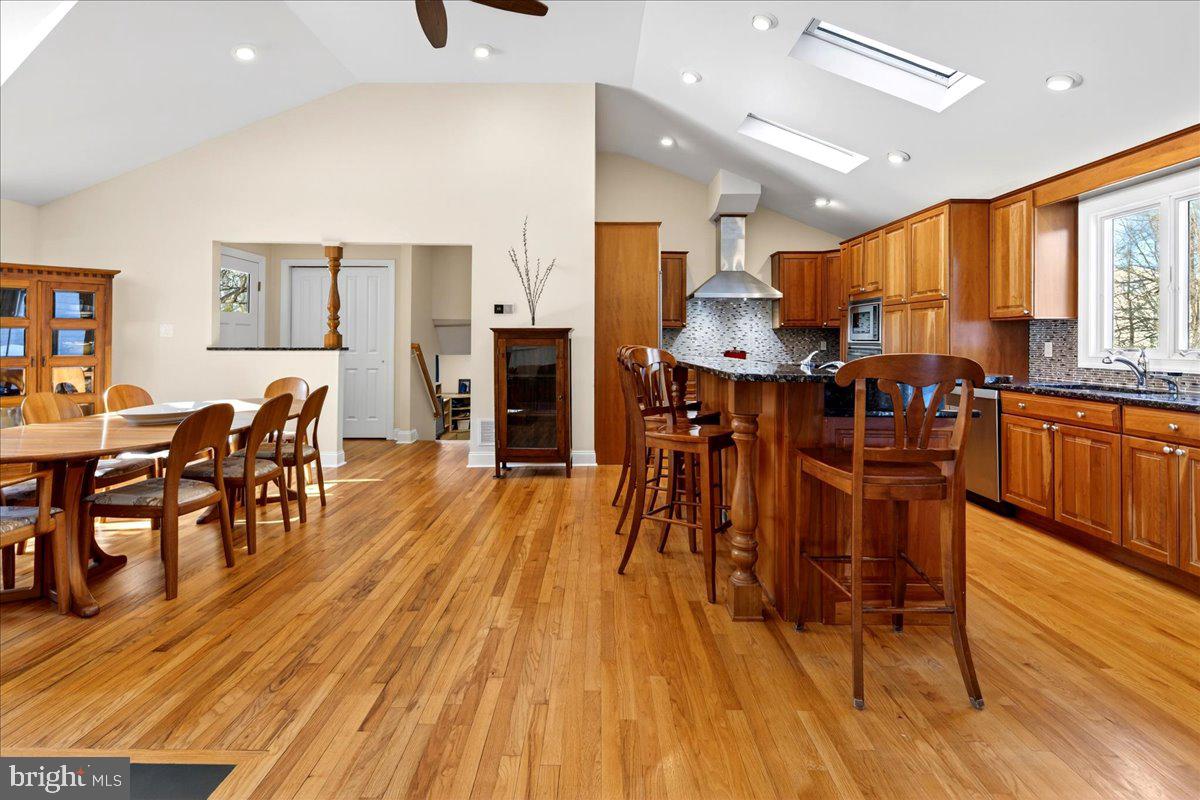 947 CHERRY HILL ROAD