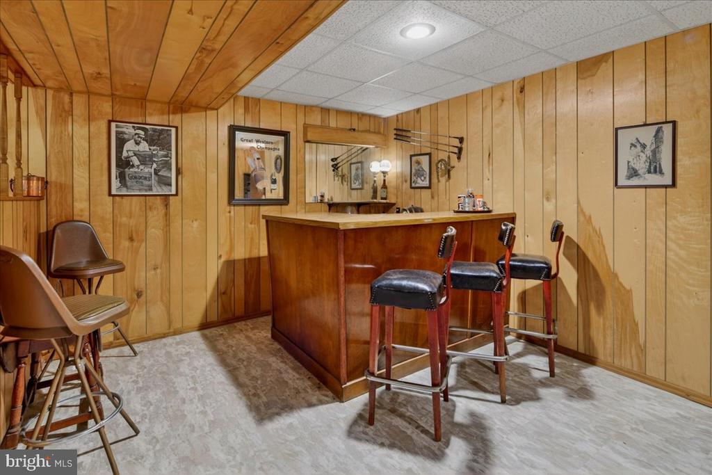 54 PLATZ DRIVE
