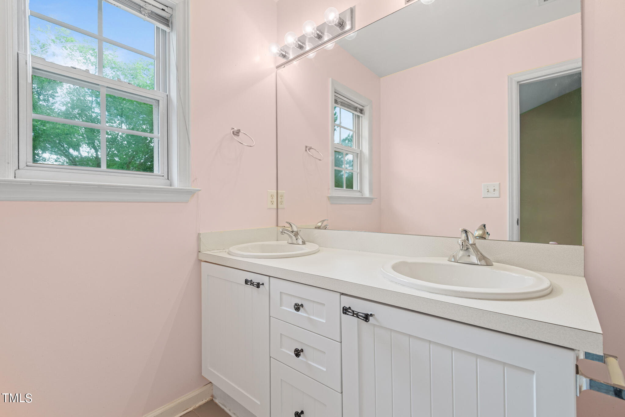 2108 Thornblade Drive
