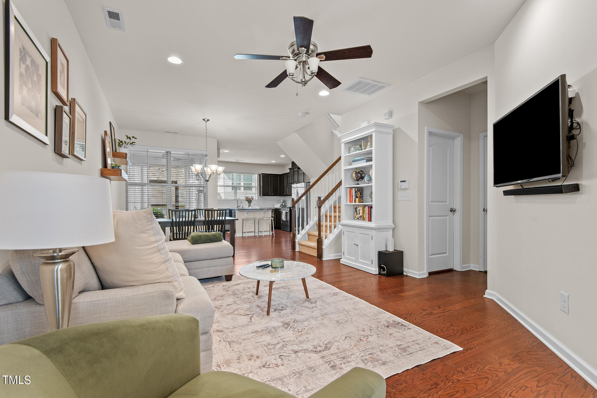9322 Lennox Laurel Circle