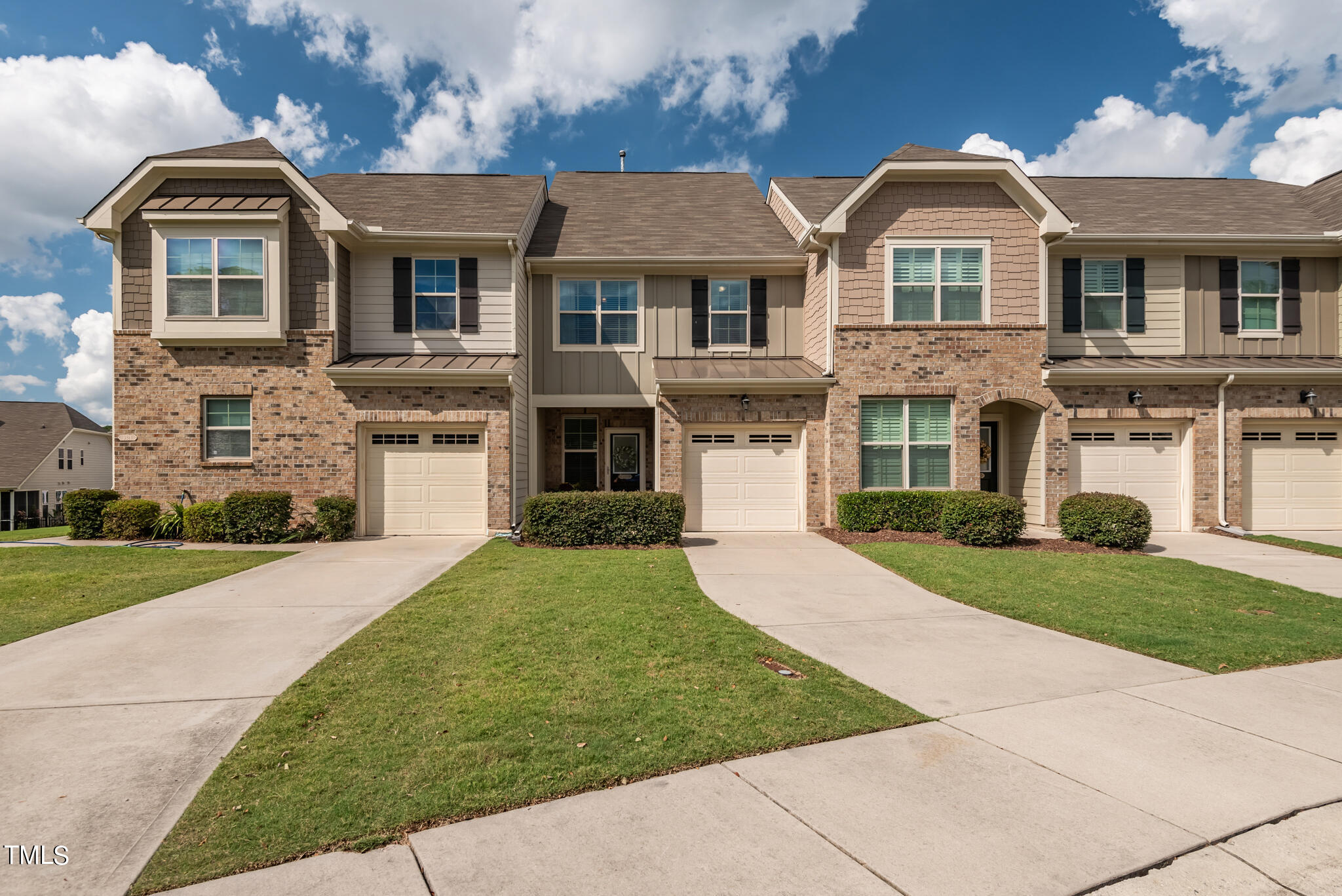 9322 Lennox Laurel Circle