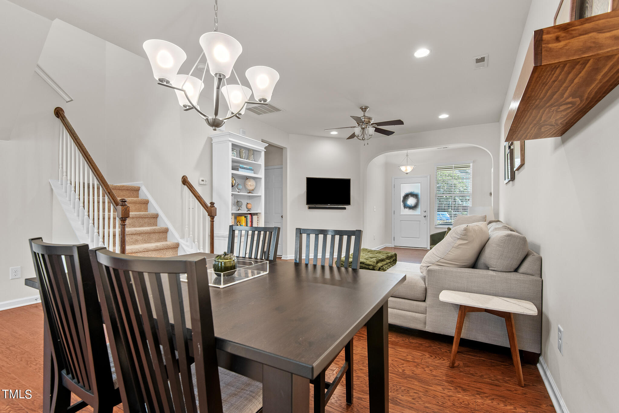 9322 Lennox Laurel Circle