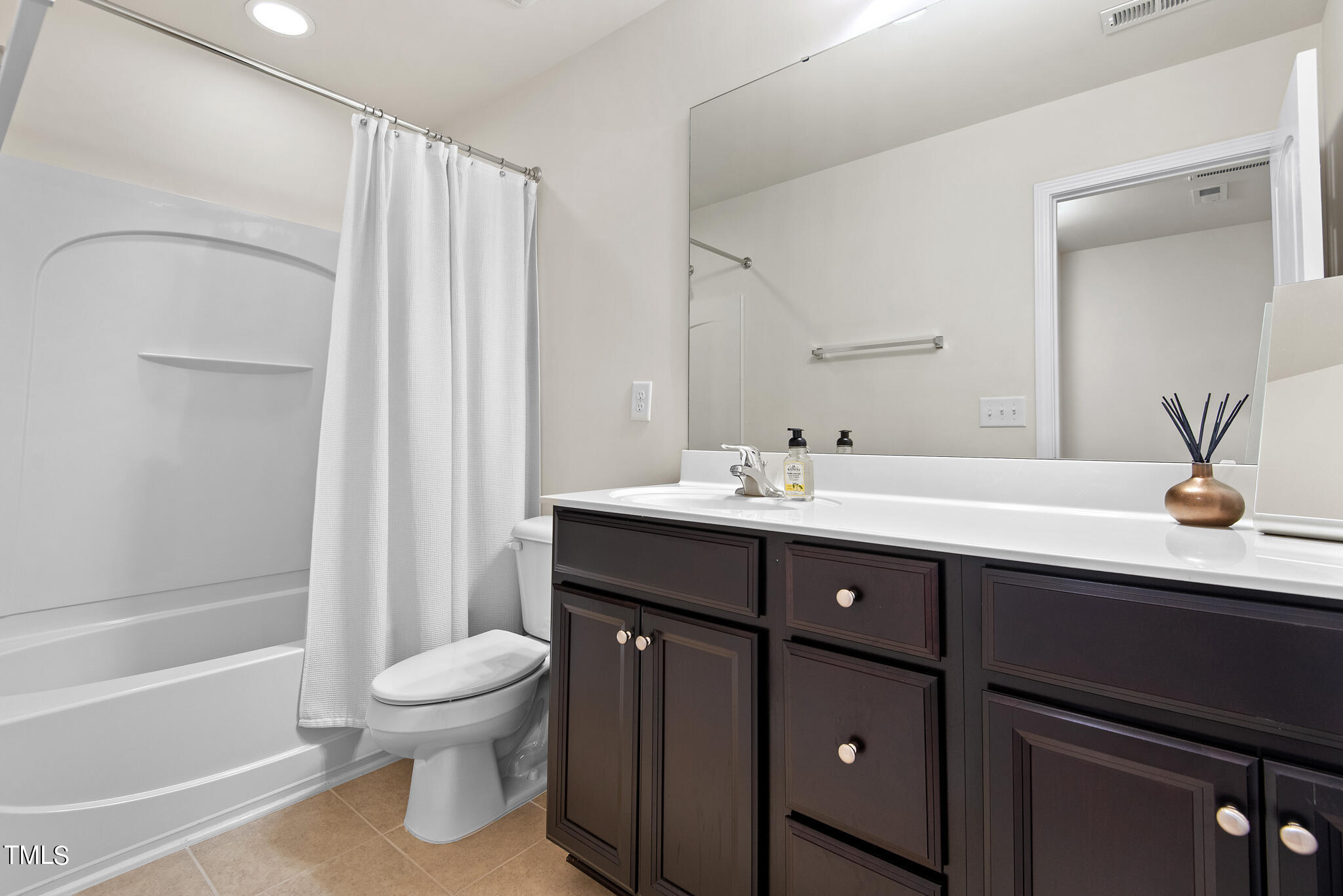 9322 Lennox Laurel Circle
