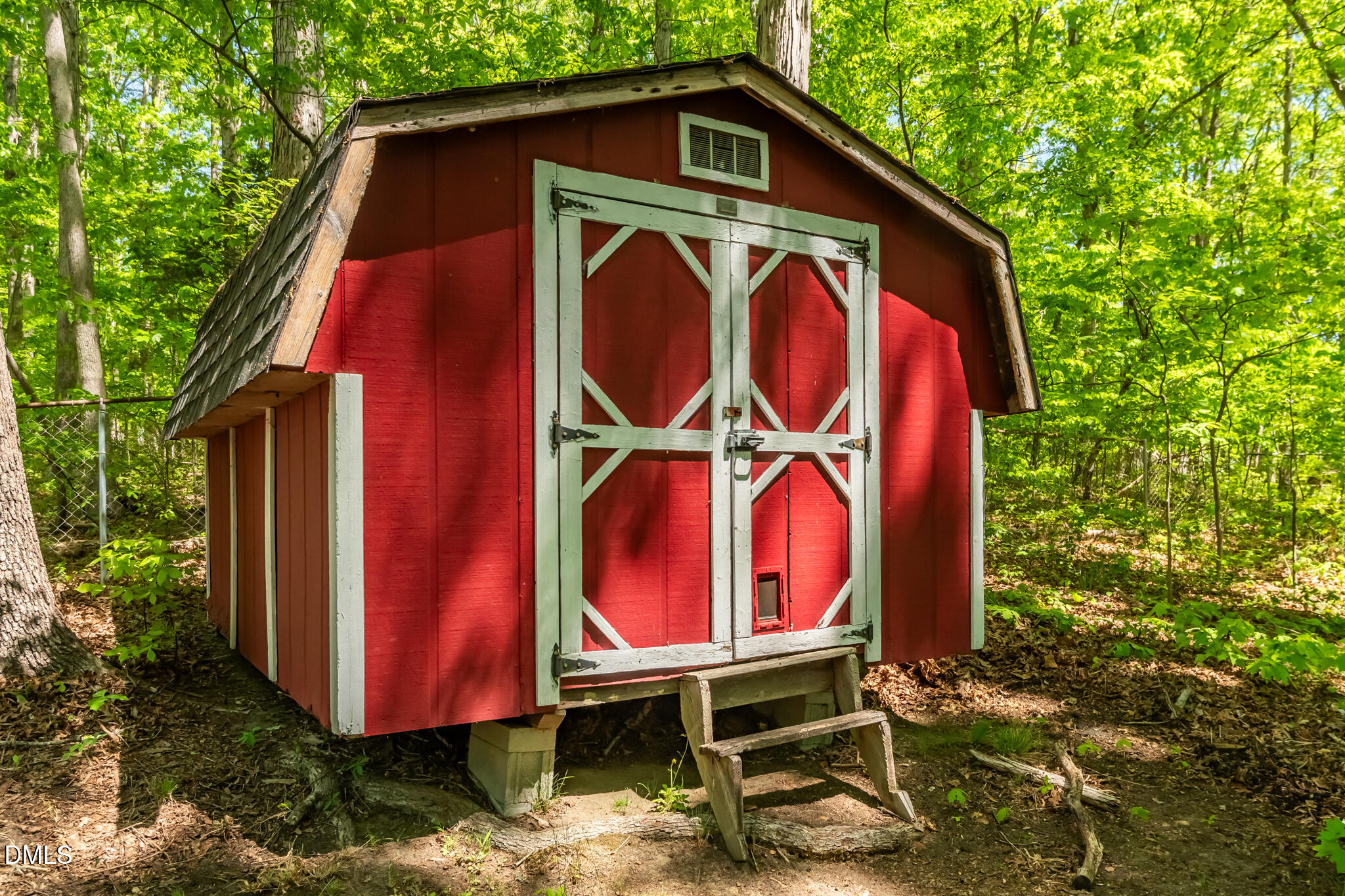1011 Pineburr Road
