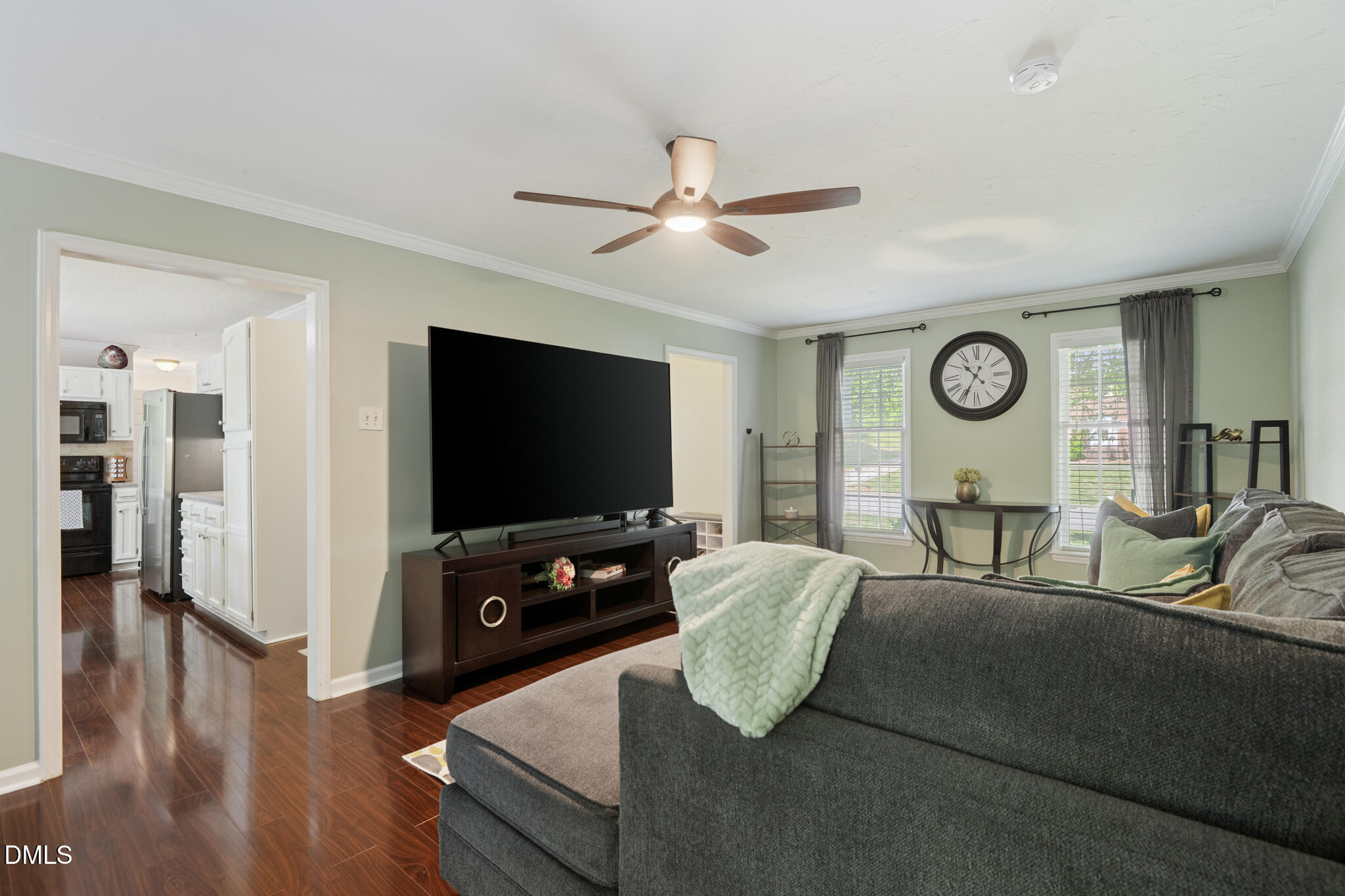 1011 Pineburr Road