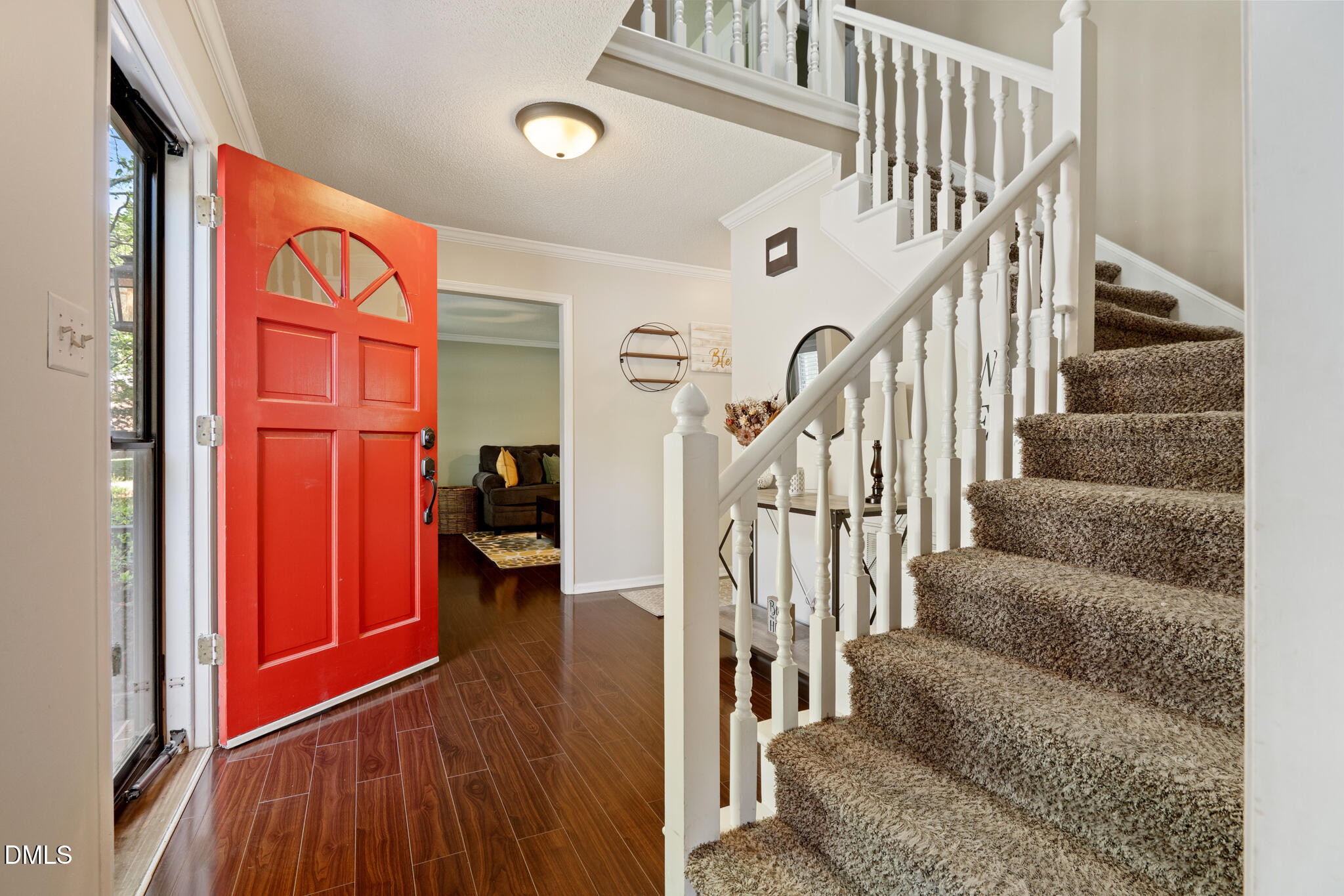 1011 Pineburr Road