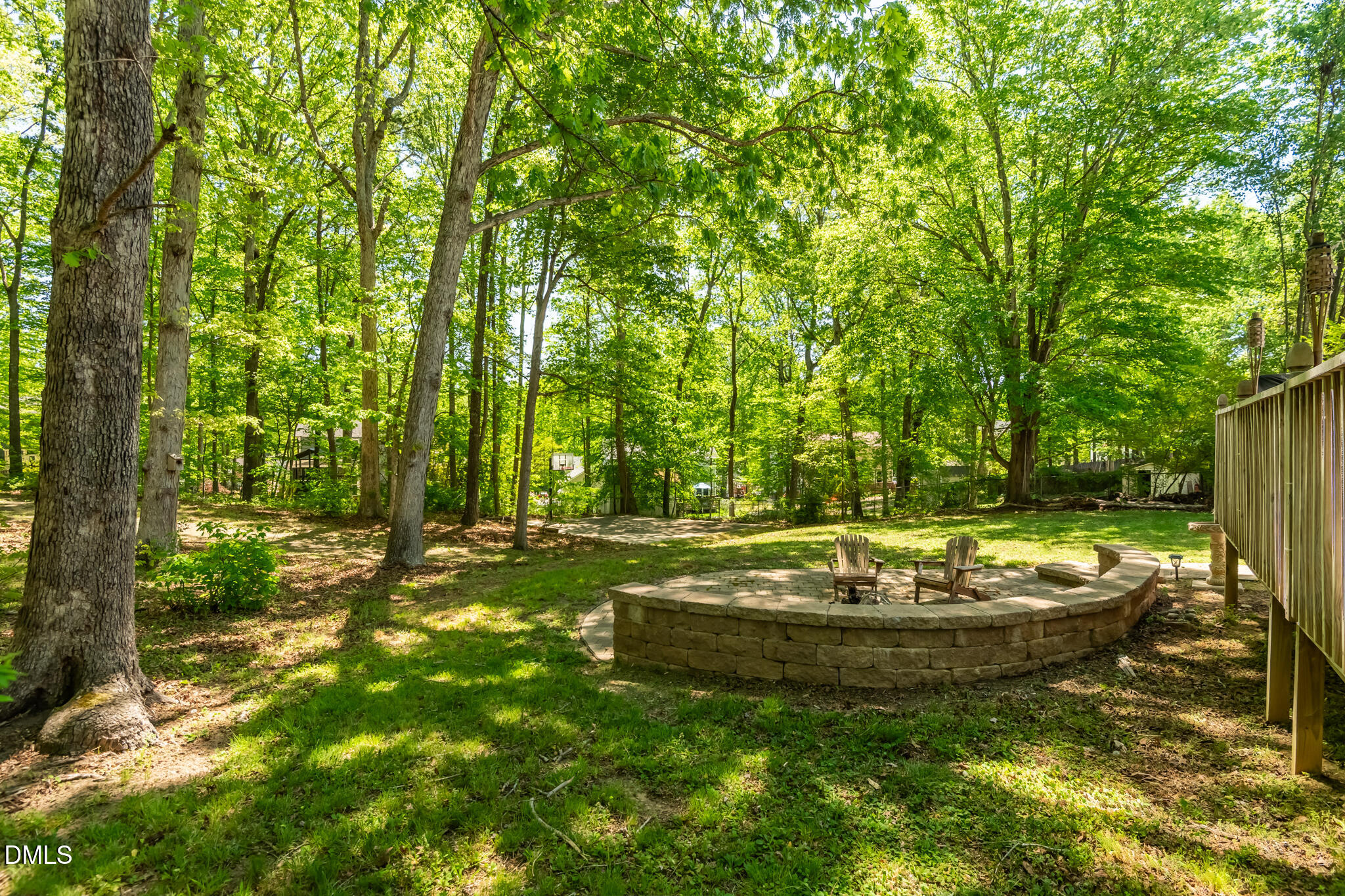 1011 Pineburr Road