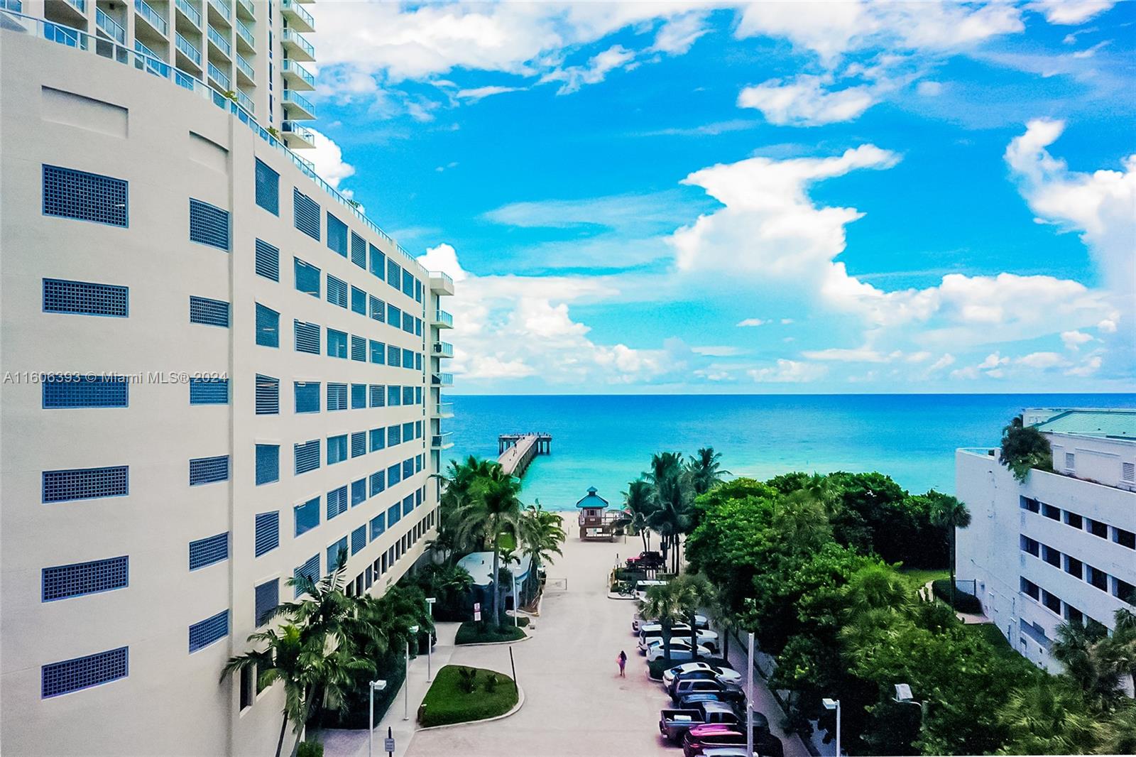 16699 Collins Ave # 3309
