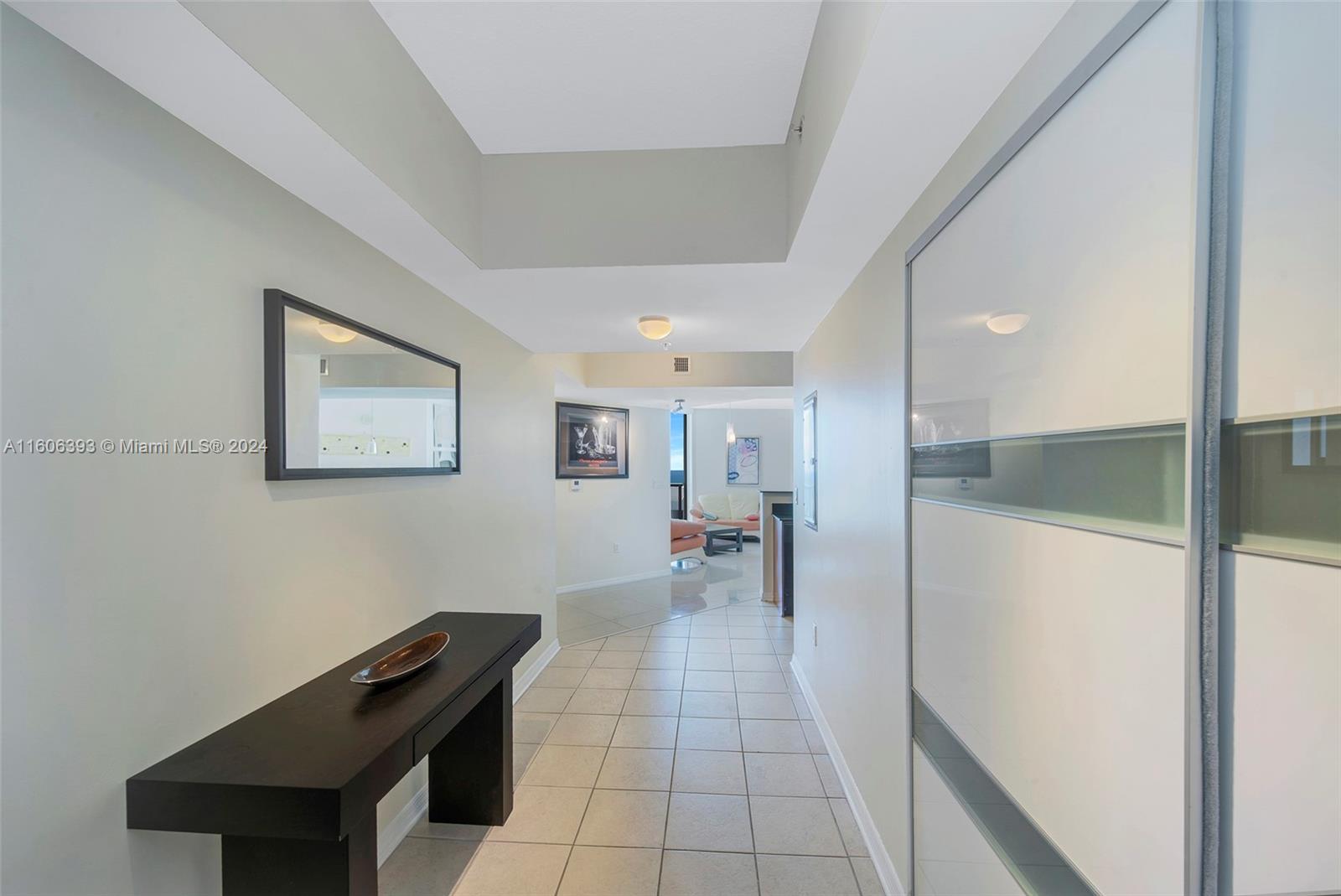 16699 Collins Ave # 3309