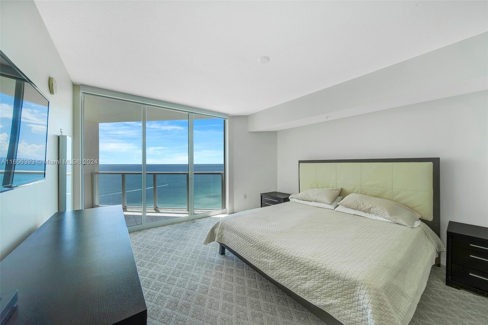 16699 Collins Ave # 3309
