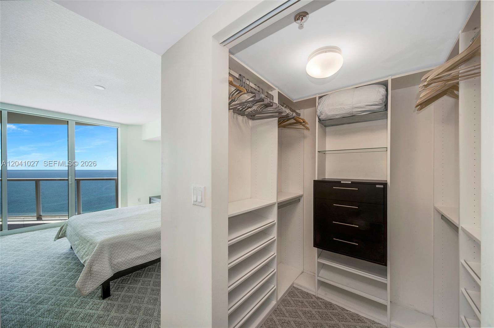16699 Collins Ave # 3309