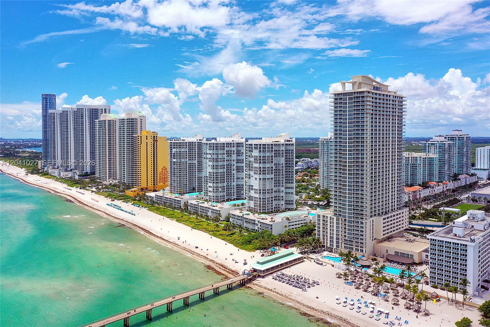 16699 Collins Ave # 3309