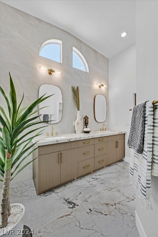 8 Barton Spring Circle