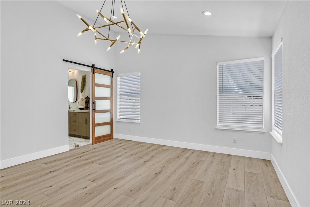 8 Barton Spring Circle