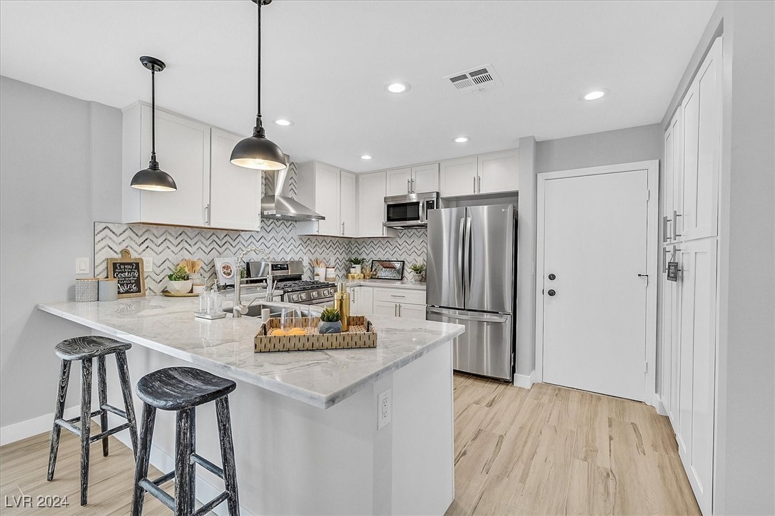 214 Pocahontas Court