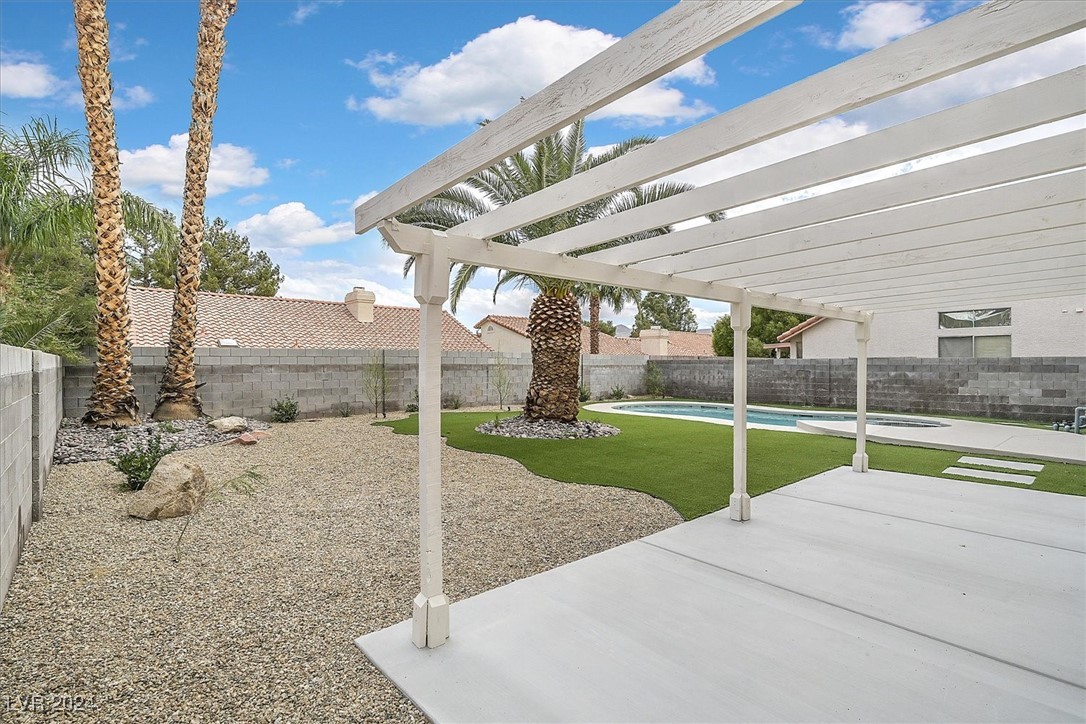 214 Pocahontas Court