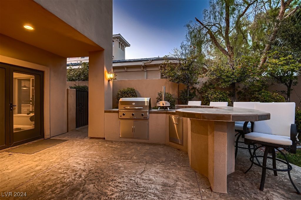 616 Hermosa Canyon Drive