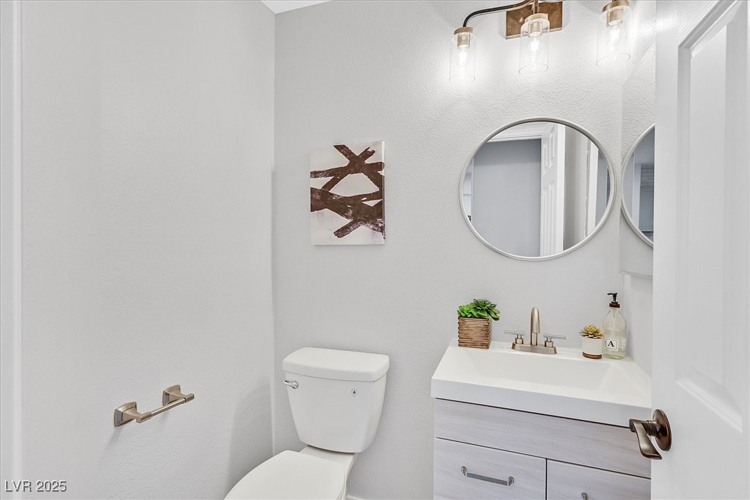 1737 Lily Pond Circle