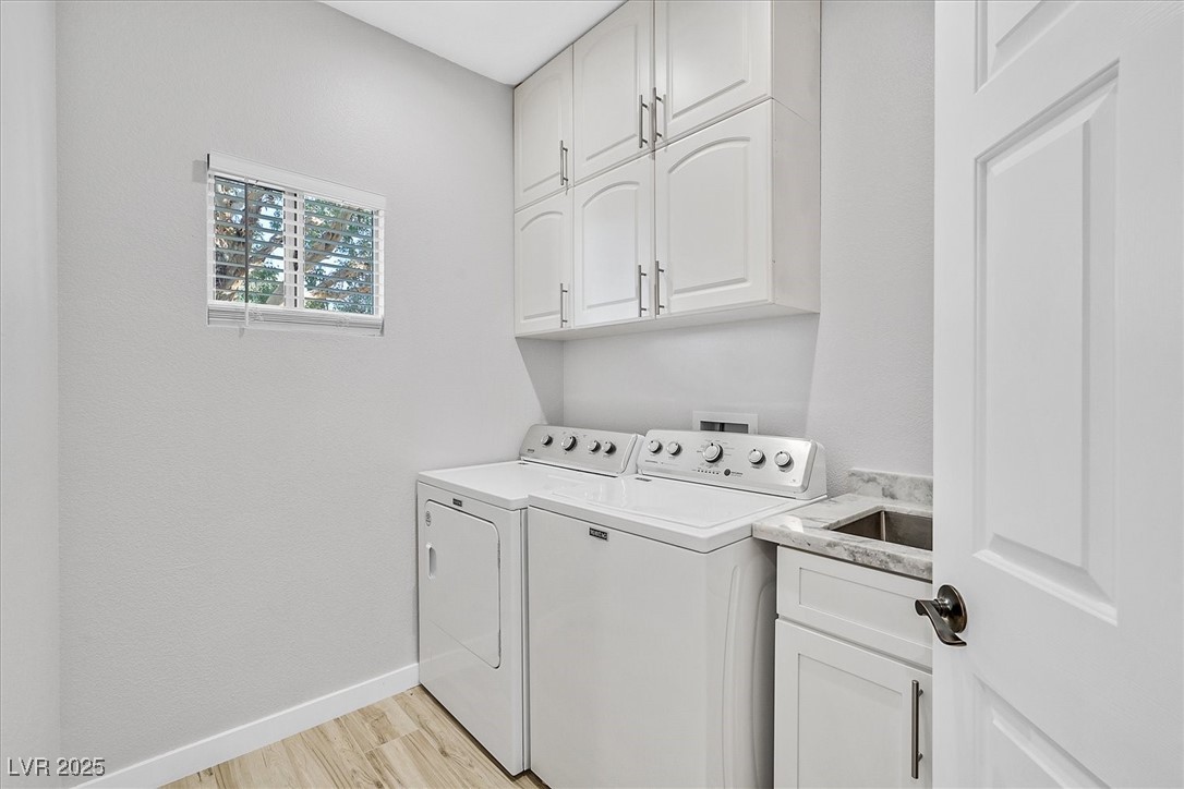 1737 Lily Pond Circle