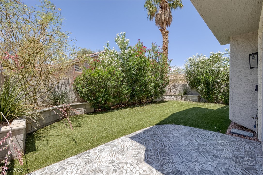 1838 Thunder Mountain Drive