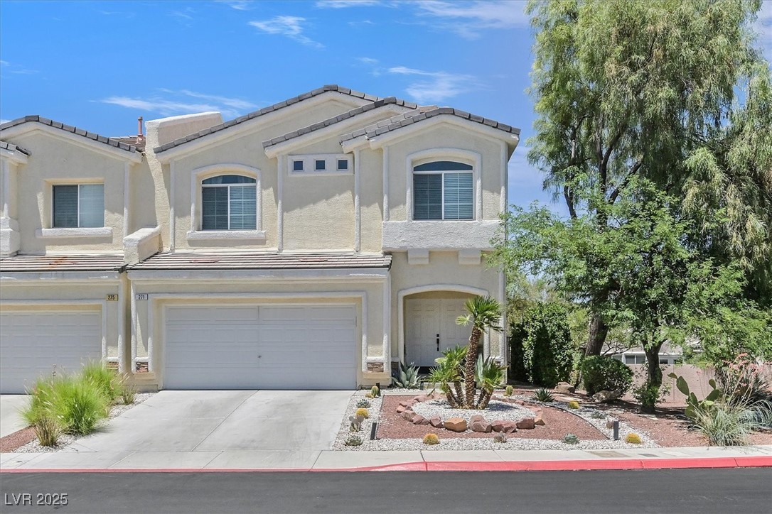 271 Spectacular Street