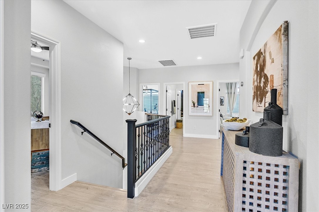 271 Spectacular Street