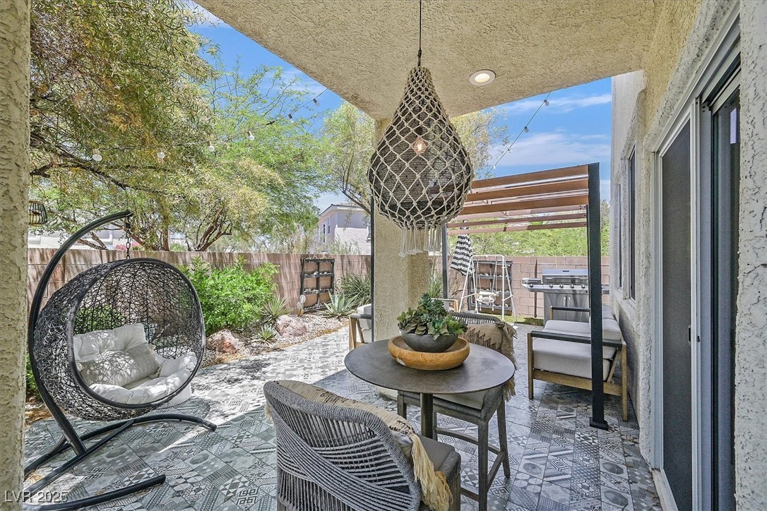 271 Spectacular Street