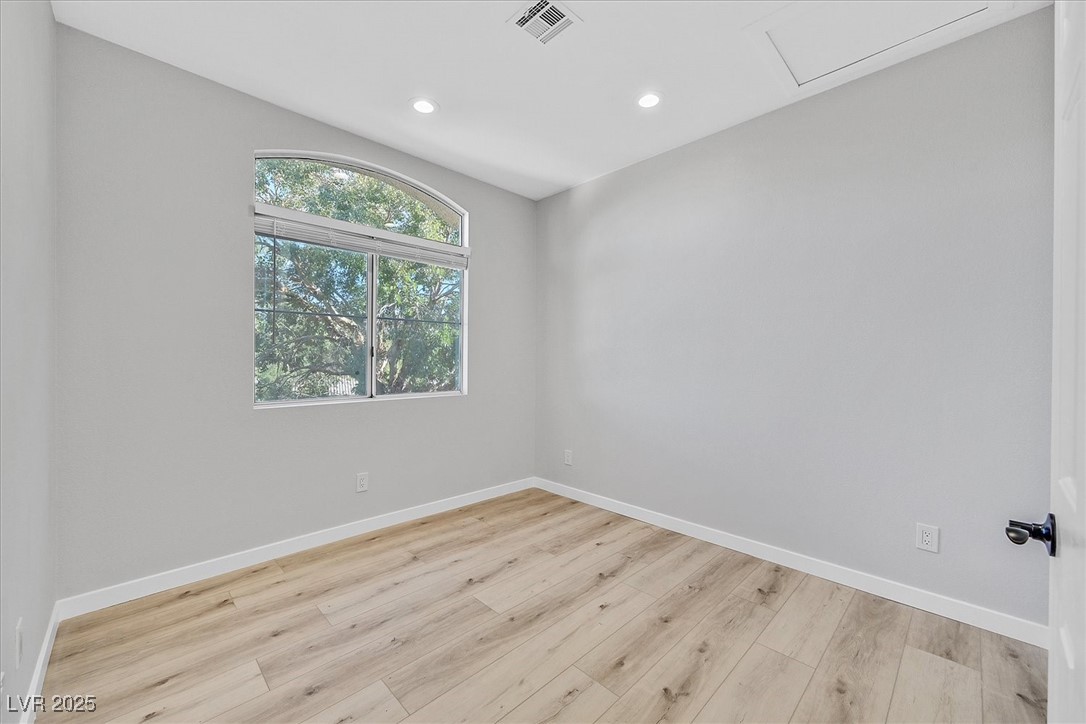 1737 Lily Pond Circle