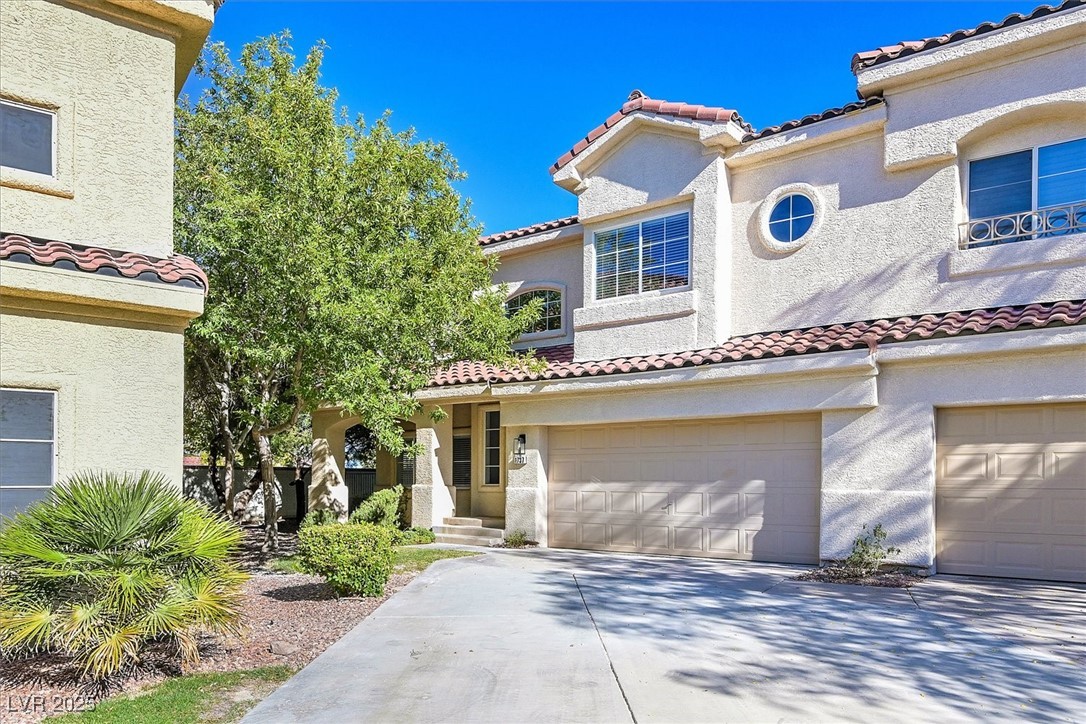 1737 Lily Pond Circle