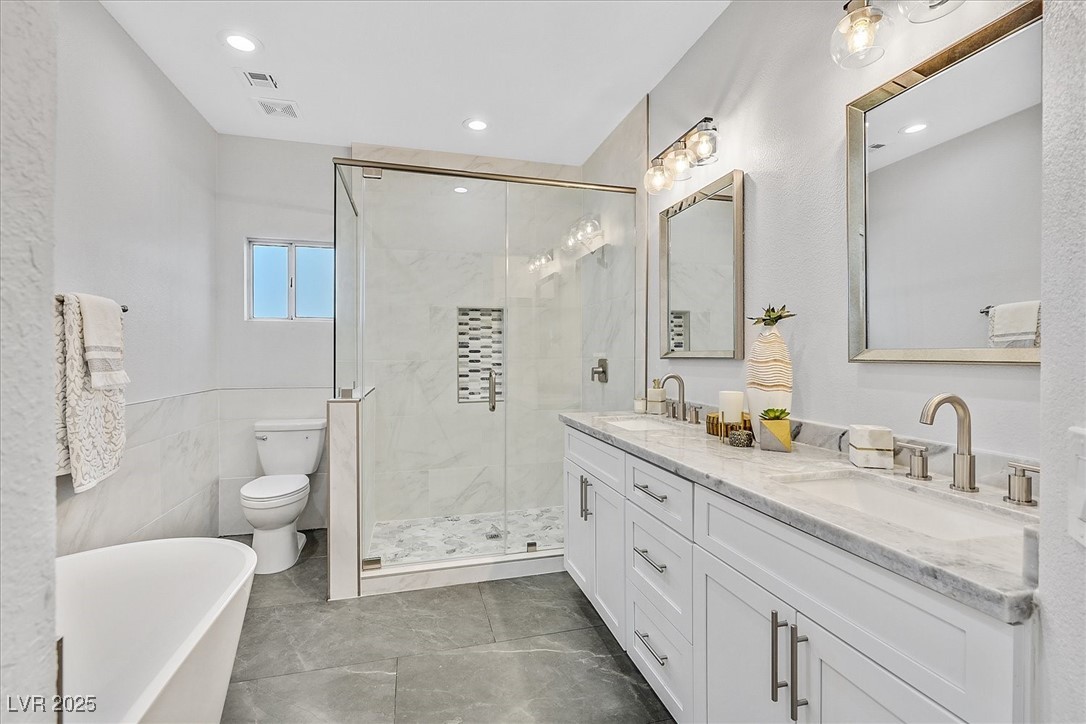 1737 Lily Pond Circle